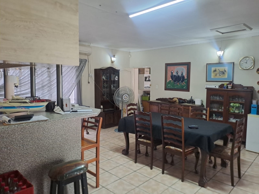 15 Bedroom Property for Sale in Oos Einde North West